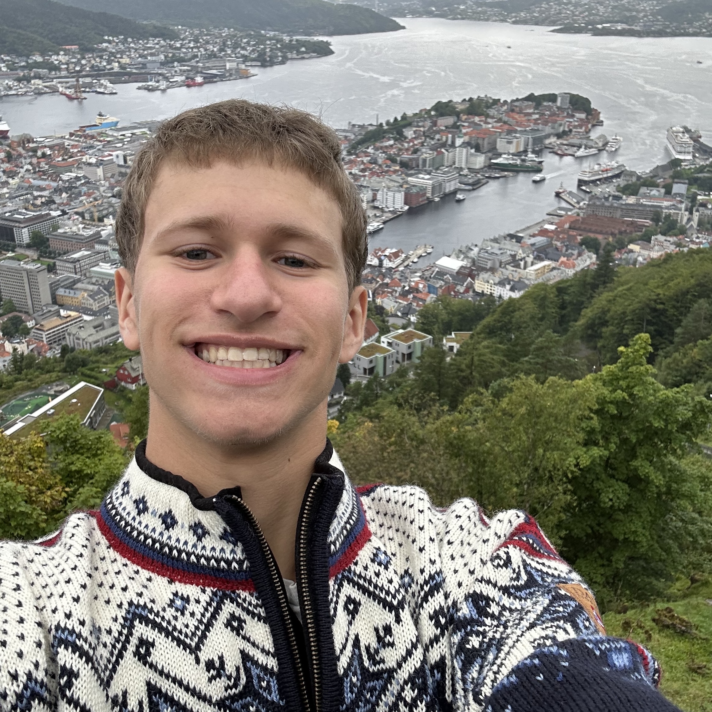 Profile picture of Simon Kaminer